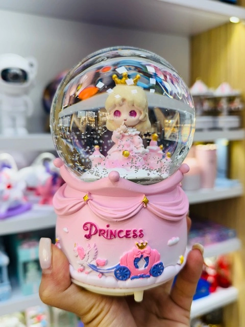 گوی پمپی فانتزی طرح شاهزاده