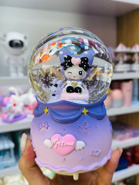 گوی موزیکال فانتزی پمپی طرح کورومی