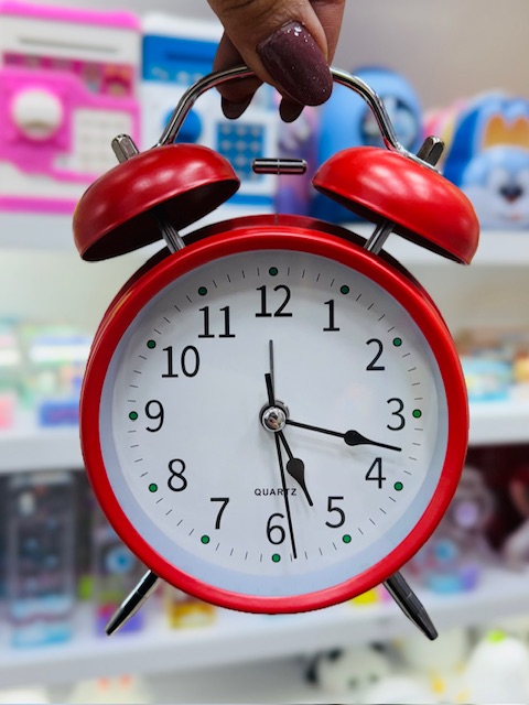 ساعت فانتزی دخترونه کلاسیک