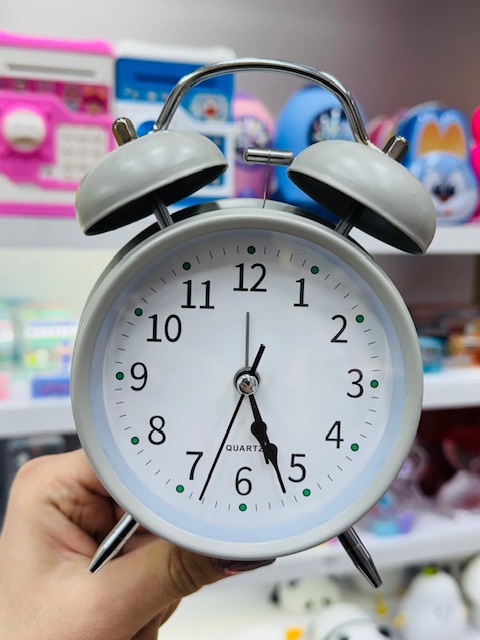 ساعت رومیزی زنگ دار طوسی