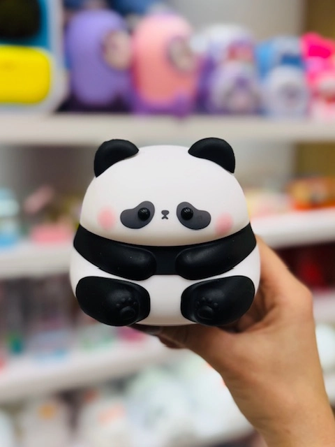 چراغ شب خواب و چراغ خواب سیلیکونی طرح پاندا تپل