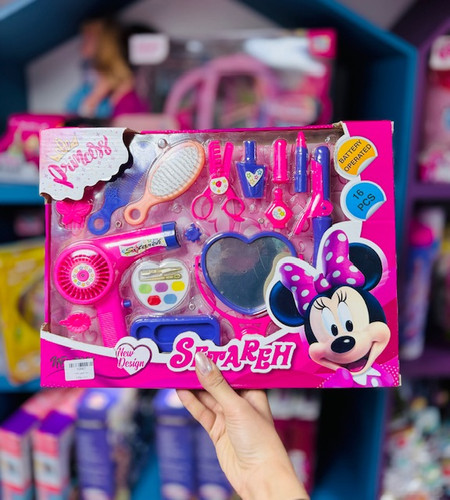 ست ارایشی و بافت مو