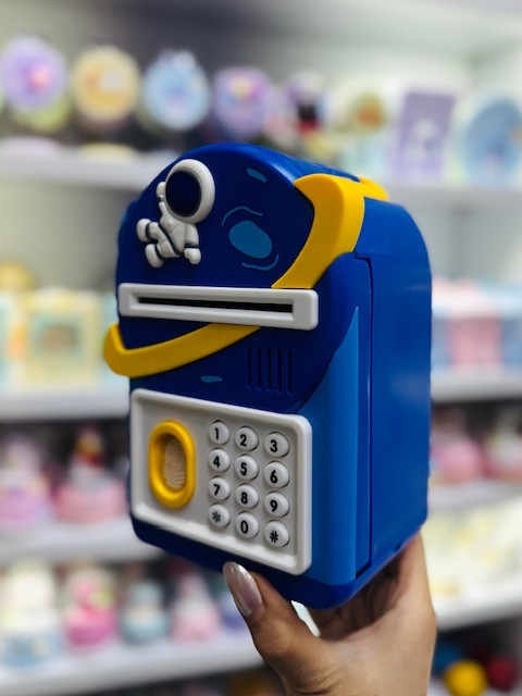 گاوصندوق رمز دار اثرانگشتی طرح فضانورد2