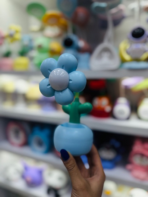 چراغ مطالعه وچراغ خواب فانتزی طرح گلدان ابی